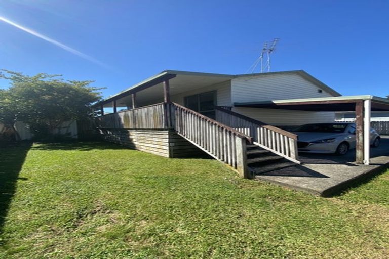 Photo of property in 55 Weymouth Road, Manurewa, Auckland, 2102