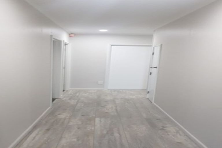 Photo of property in 27a Manuroa Road, Takanini, 2112