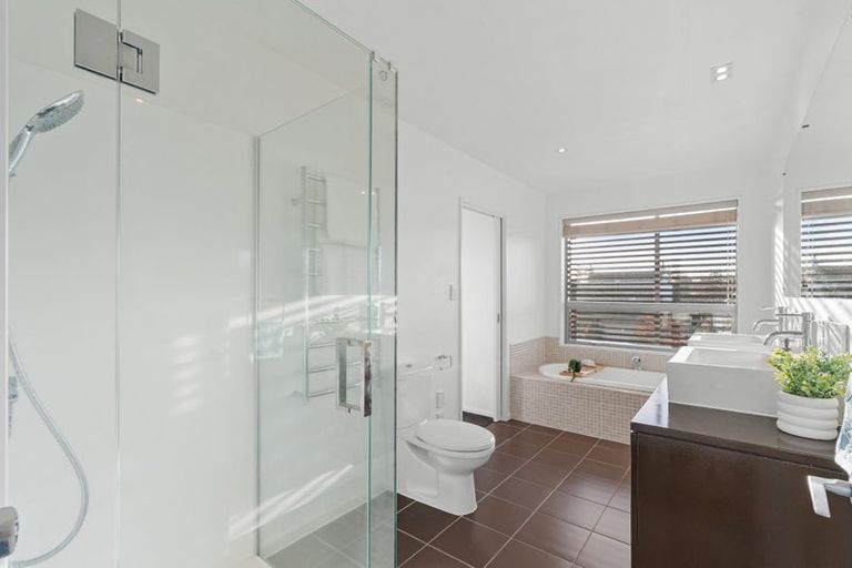 Photo of property in 16a Webb Street, St Albans, Christchurch, 8014