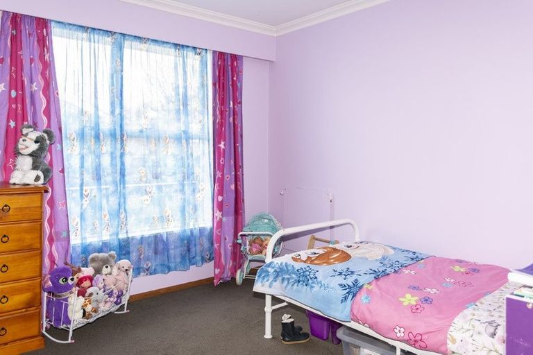 Photo of property in 5 Tay Street, Spotswood, New Plymouth, 4310