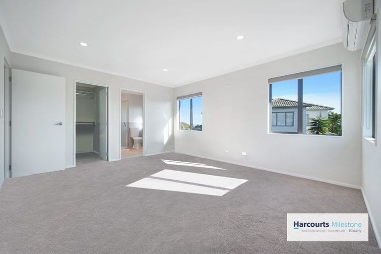 Photo of property in 43 Valderama Drive, Flat Bush, Auckland, 2019