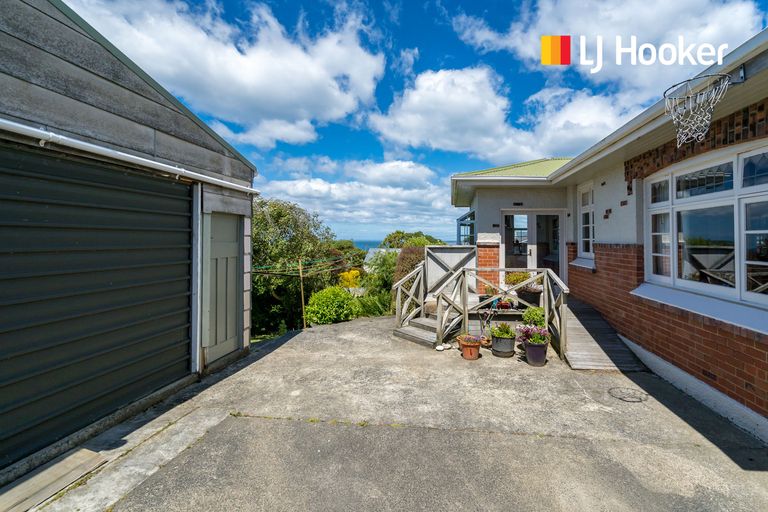 Photo of property in 97 Tomahawk Road, Andersons Bay, Dunedin, 9013