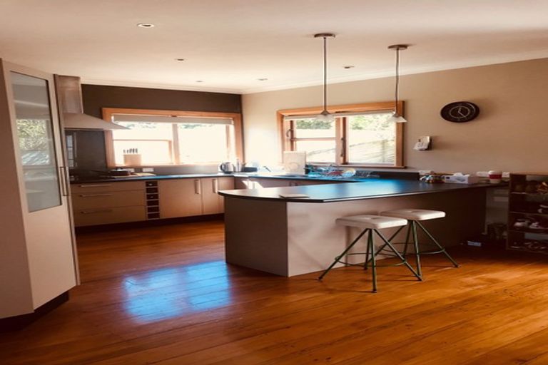 Photo of property in 180 Darlington Road, Miramar, Wellington, 6022