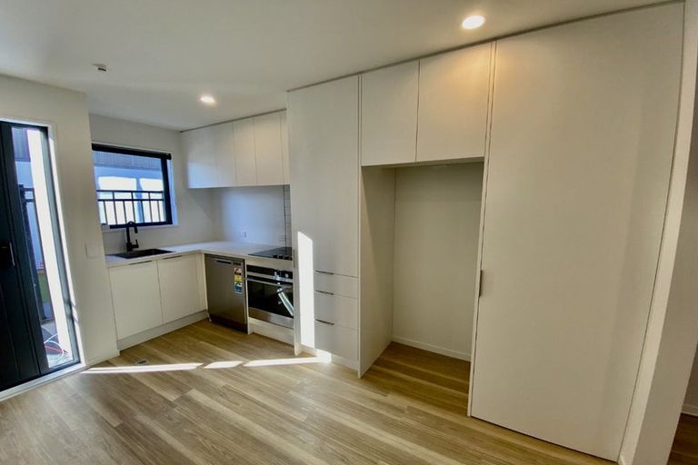 Photo of property in 5/10a Mclean Street, Linwood, Christchurch, 8062