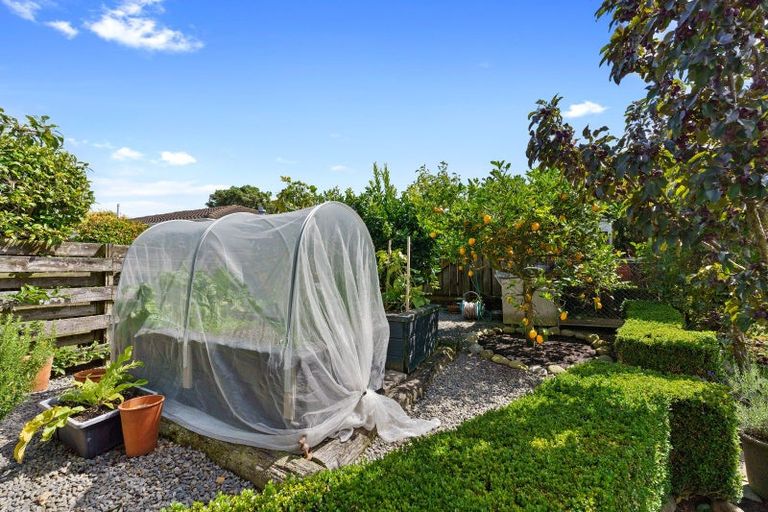 Photo of property in 4a Alexander Place, Otaki, 5512