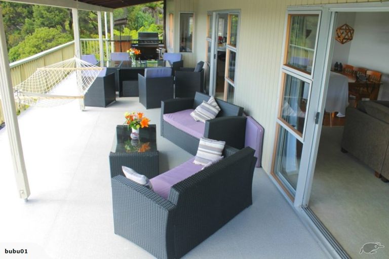 Photo of property in 6 Causeway Road, Haruru, 0204