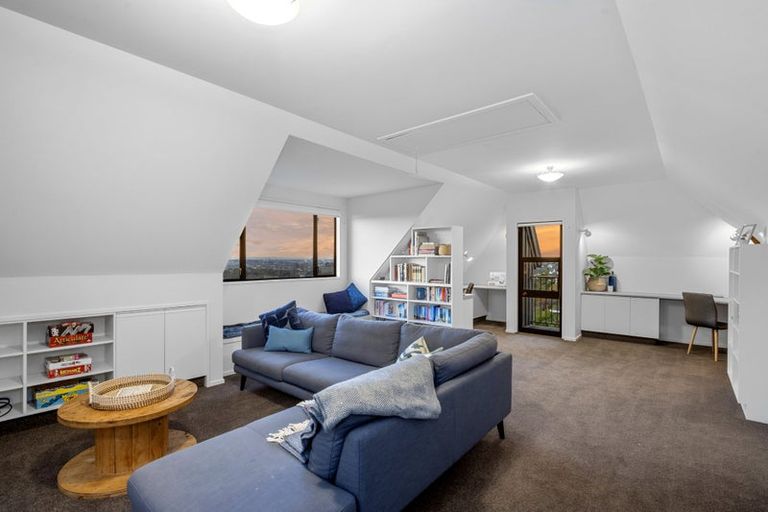 Photo of property in 67 Penruddock Rise, Westmorland, Christchurch, 8025