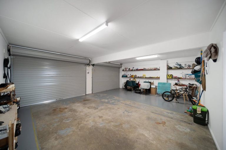 Photo of property in 26b Waller Avenue, Bucklands Beach, Auckland, 2012