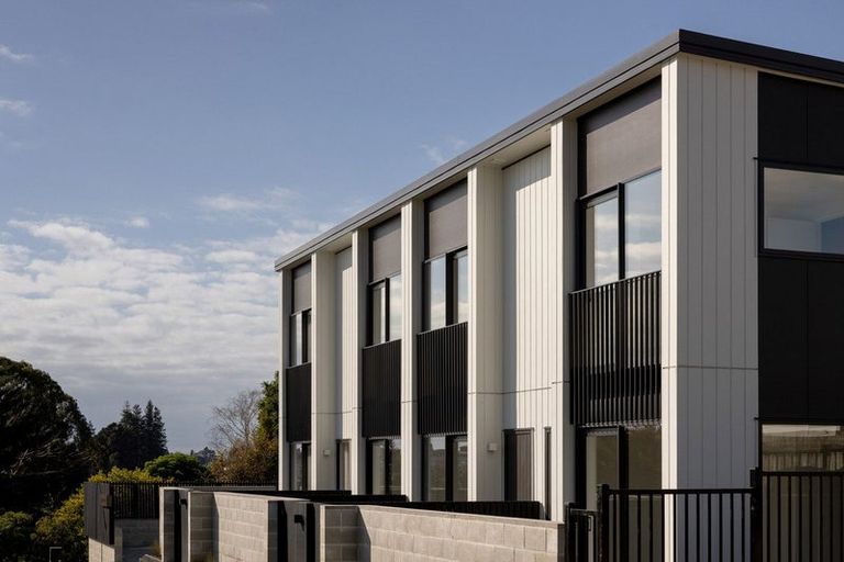 Photo of property in 8/26 Landview Road, Parkvale, Tauranga, 3112