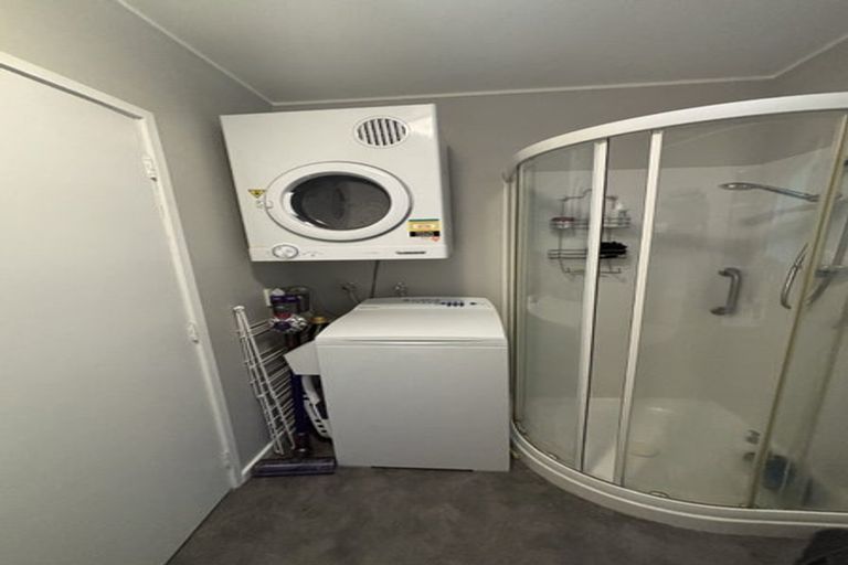 Photo of property in 7/147 Glenmore Street, Kelburn, Wellington, 6012