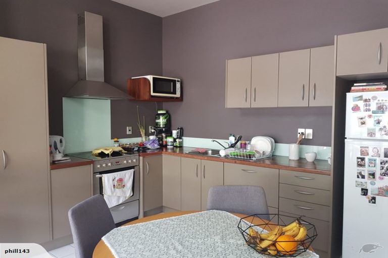 Photo of property in 233 Ohiro Road, Brooklyn, Wellington, 6021