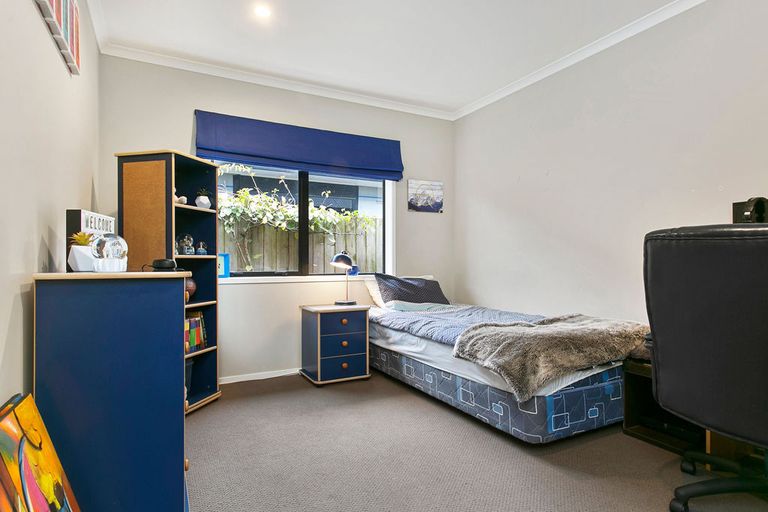 Photo of property in 35 Norfolk Drive, Cambridge, 3434