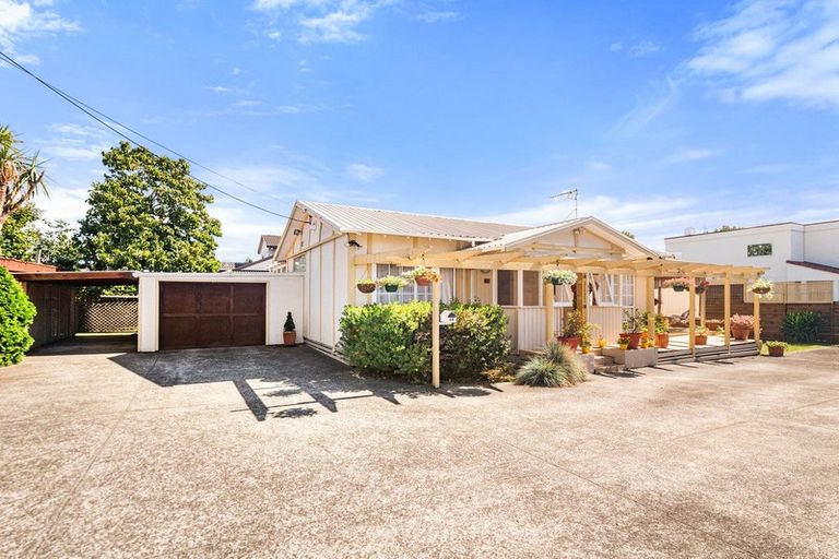 Photo of property in 81 Eleventh Avenue, Tauranga, 3110