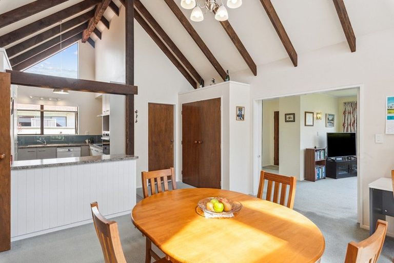 Photo of property in 9 Awanui Drive, Waikanae, 5036