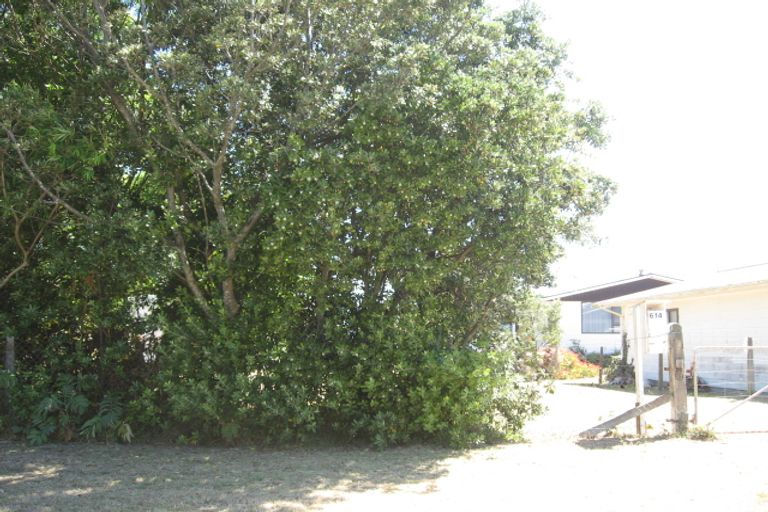 Photo of property in 614 Pukehina Parade, Pukehina, 3189