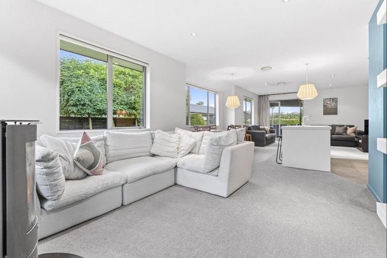 Photo of property in 32 Quinnat Street, Albert Town, Wanaka, 9305