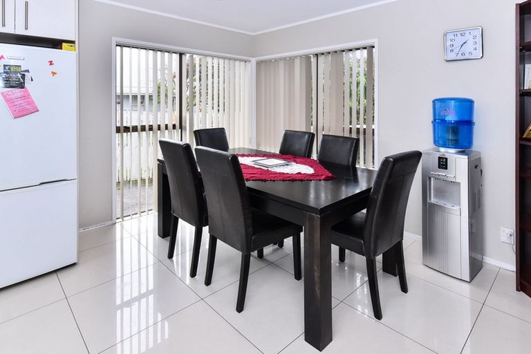 Photo of property in 30 Rangataua Place, Manurewa, Auckland, 2102