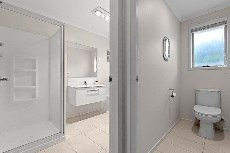 Photo of property in 15 Seashell Drive, Papamoa Beach, Papamoa, 3118