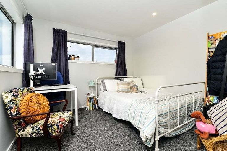 Photo of property in 28 Keston Crescent, Flagstaff, Hamilton, 3210