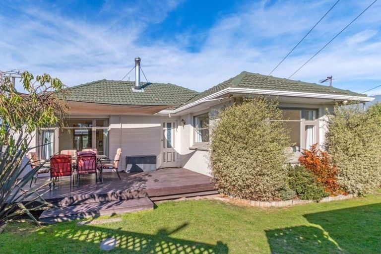 Photo of property in 1/8 Fovant Street, Russley, Christchurch, 8042