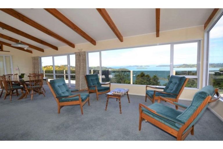 Photo of property in 61 Doves Bay Road, Kerikeri, 0294