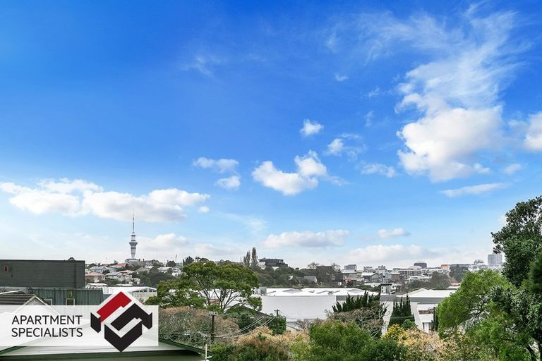 Photo of property in 325/26 Morningside Drive, Morningside, Auckland, 1025