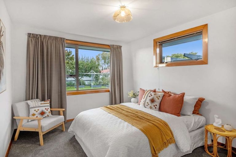 Photo of property in 7 Wolsey Place, Hillmorton, Christchurch, 8025