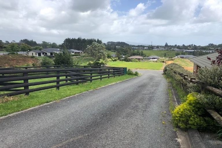 Photo of property in 6 Ponga Place, Highlands Park, New Plymouth, 4312