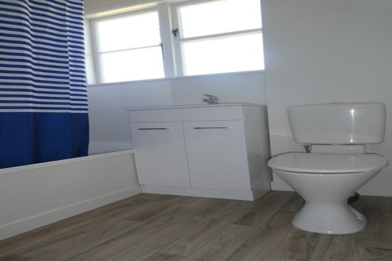 Photo of property in 57 Albertson Avenue, Port Chalmers, 9023