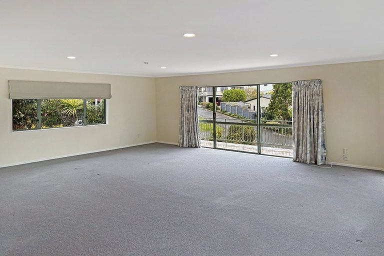 Photo of property in 2/89 Churchill Drive, Taradale, Napier, 4112