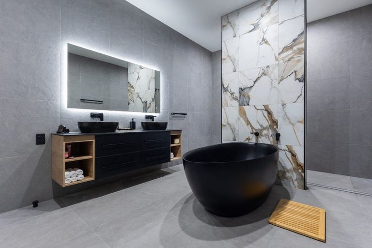 Photo of property in 8 Whio Place, Waikanae, 5036