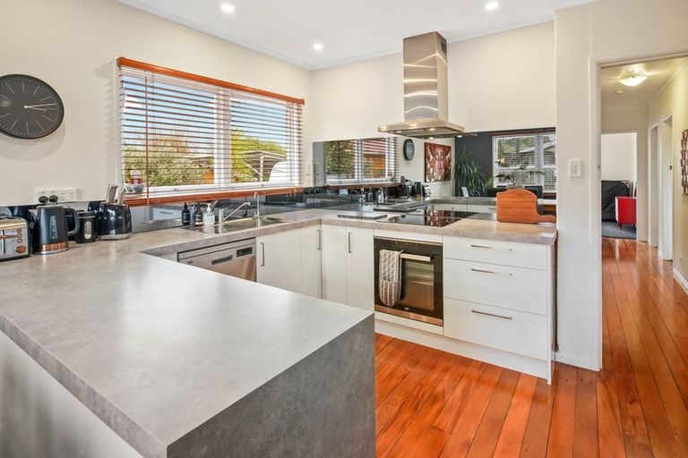 Photo of property in 12 Polstead Road, Stoke, Nelson, 7011