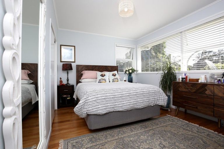 Photo of property in 54 Helena Street, Massey, Auckland, 0614