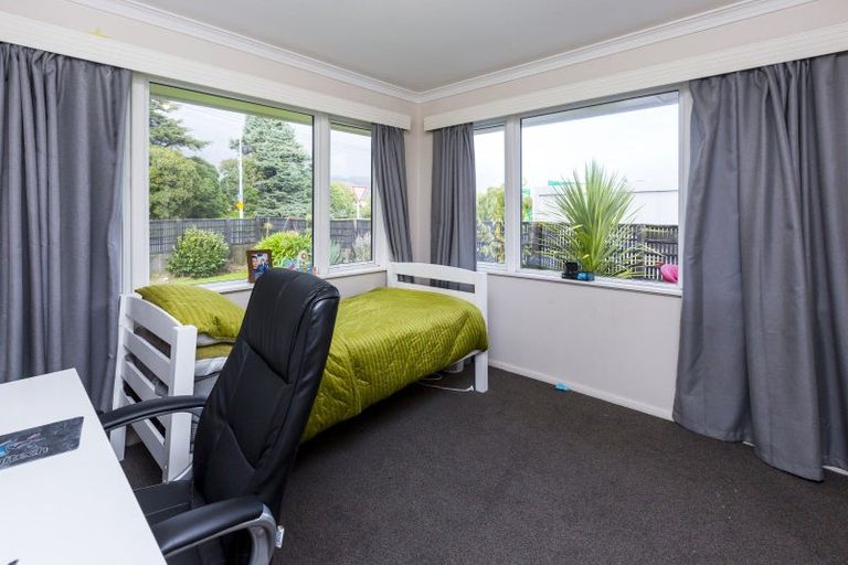 Photo of property in 971 Fergusson Drive, Ebdentown, Upper Hutt, 5018