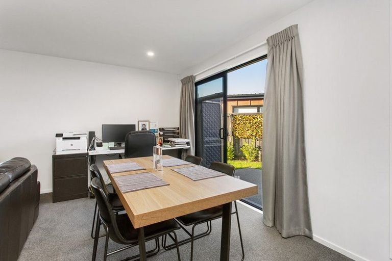 Photo of property in 6 Lazarus Lane, Halswell, Christchurch, 8025