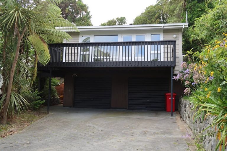 Photo of property in 9 Ardross Avenue, Khandallah, Wellington, 6035