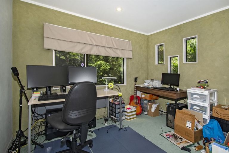 Photo of property in 32 Eureka Place, Parahaki, Whangarei, 0112