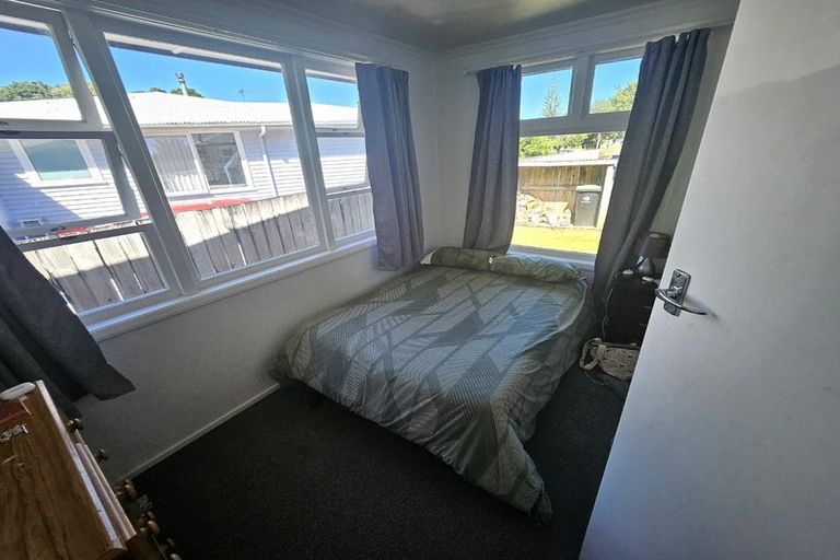 Photo of property in 10a Stirling Grove, Greerton, Tauranga, 3112