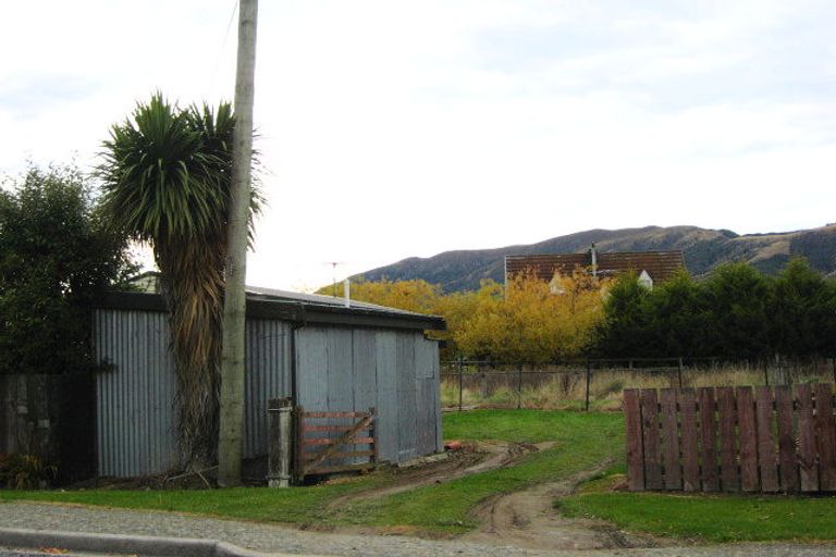 Photo of property in 22 Derby Street, Tapanui, 9522