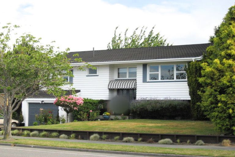 Photo of property in 175 Maidstone Road, Avonhead, Christchurch, 8042