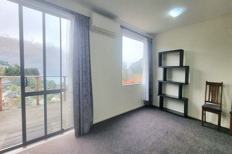 Photo of property in 10a Dart Place, Fernhill, Queenstown, 9300