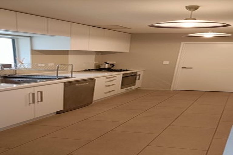 Photo of property in 663 George Street, North Dunedin, Dunedin, 9016