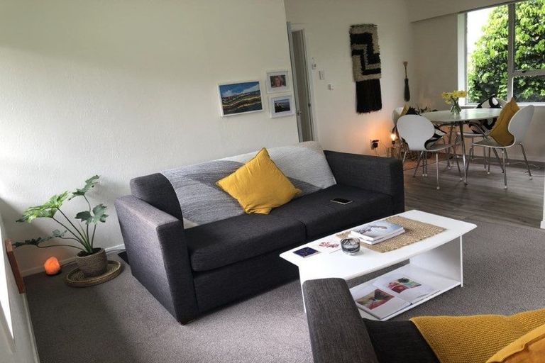 Photo of property in 2/66 Brunswick Street, Hutt Central, Lower Hutt, 5010