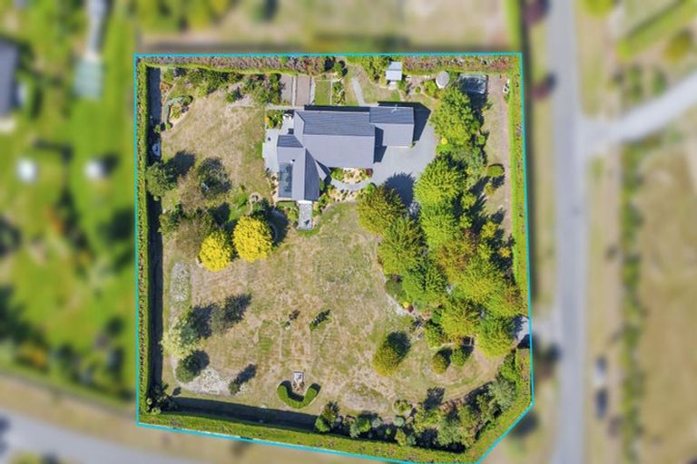 Photo of property in 15 Winter Road, Swannanoa, Rangiora, 7475