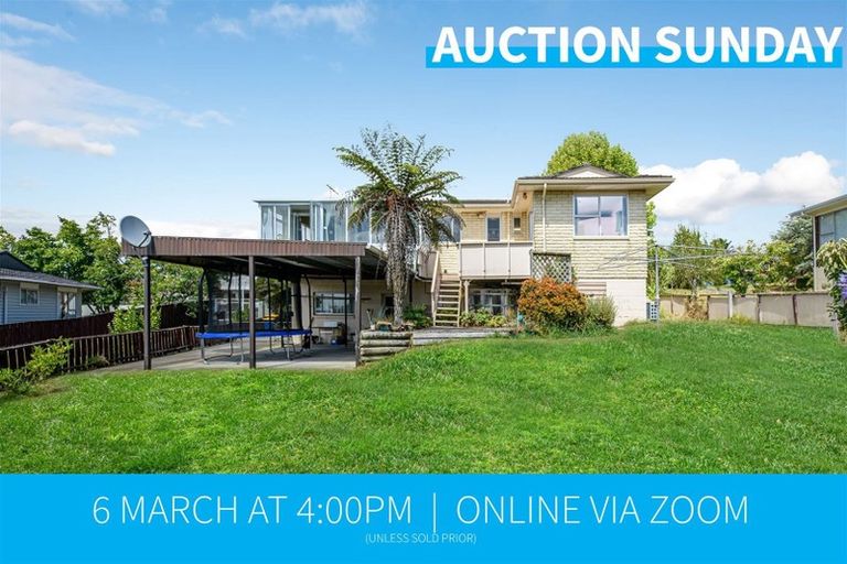 Photo of property in 35 Spence Road, Henderson, Auckland, 0612