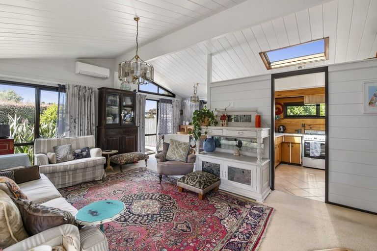 Photo of property in 203 Mill Road, Otaki, 5512