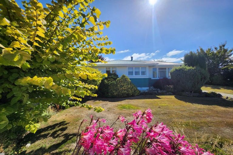 Photo of property in 50 Taward Street, Oamaru North, Oamaru, 9400