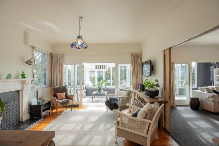 Photo of property in 135 Park Street, Winton, 9720