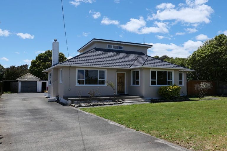 Photo of property in 166 Queen Street West, Levin, 5510