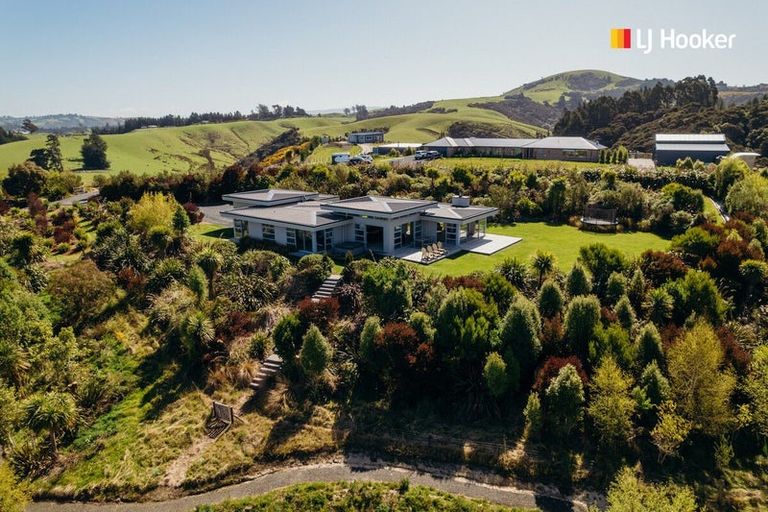 Photo of property in 28 Kayforce Road, Ocean View, Dunedin, 9035